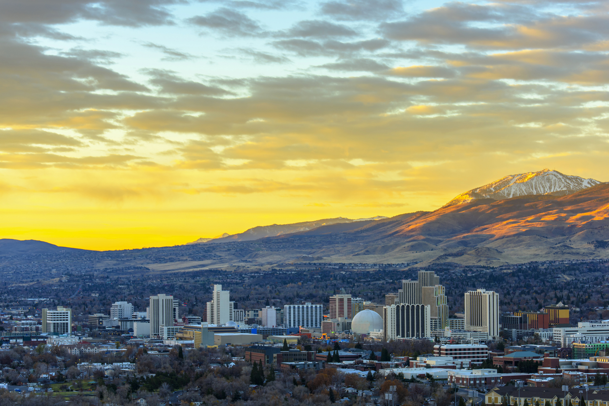 Reno neighborhood at the foot of the Sierra Nevada